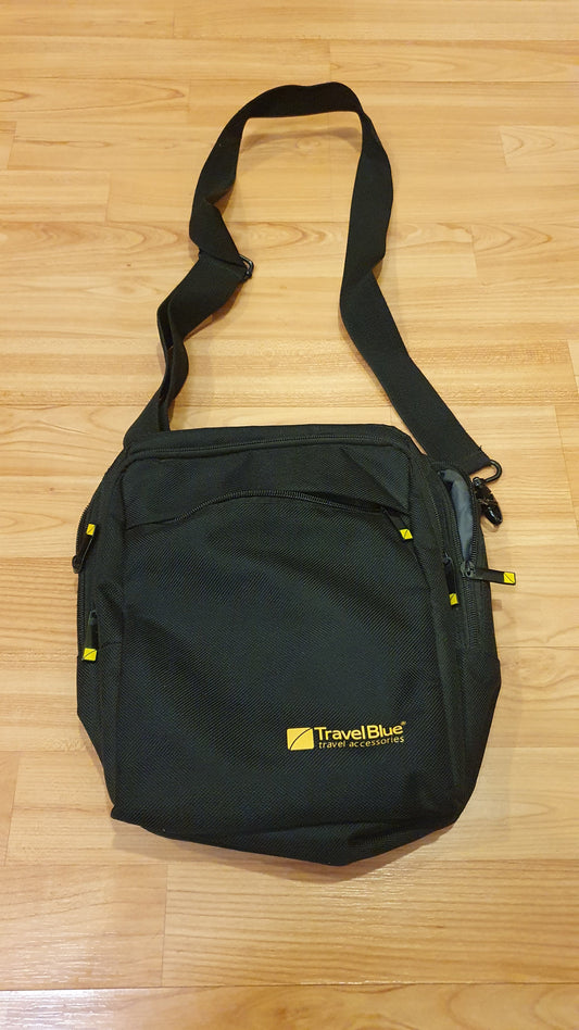 Bolso Cruzado de Viaje Travel Blue Negro Vista Frontal