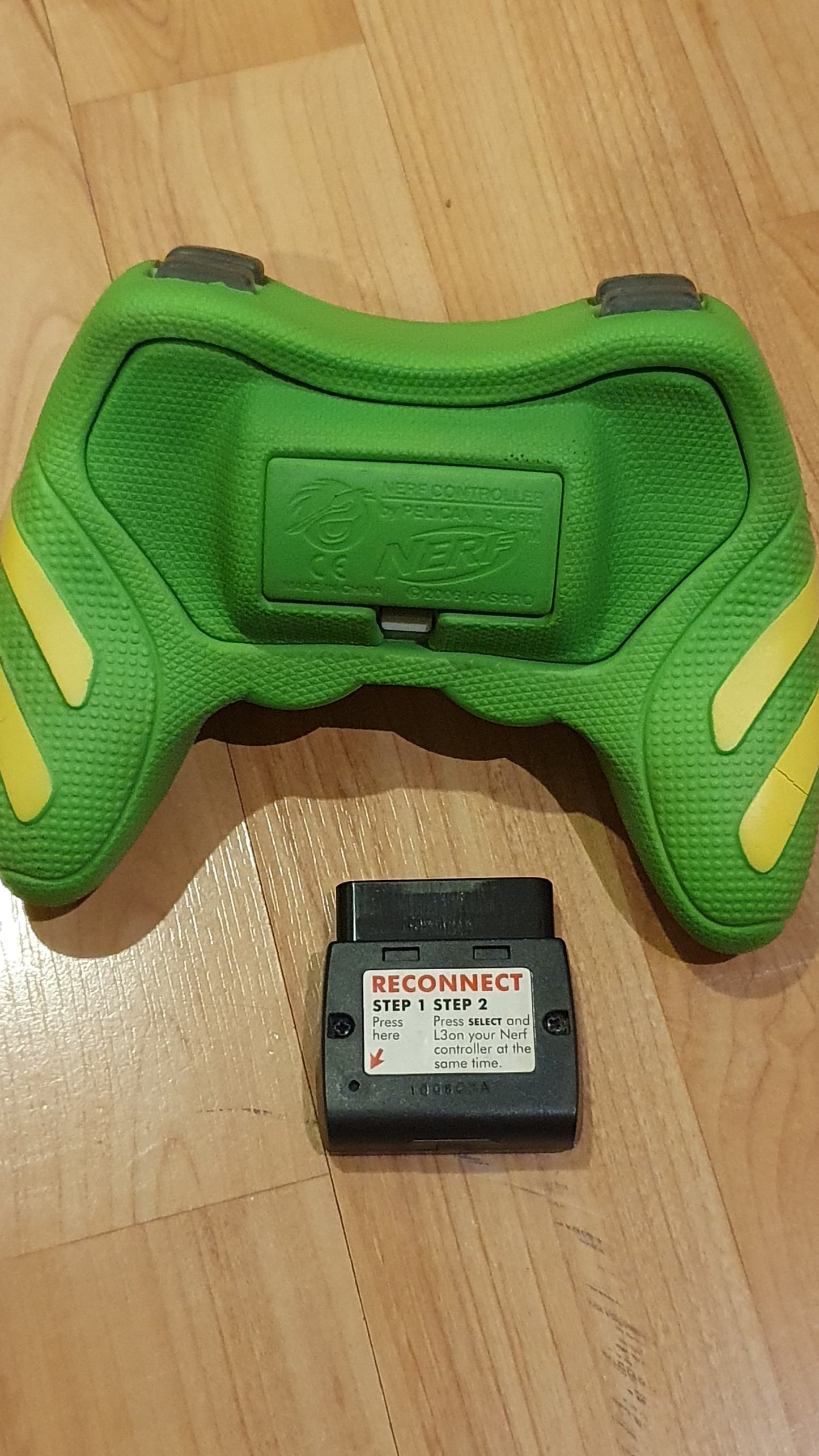 NERF / Pelican Green and Blue Wireless Video Game Controller - Used