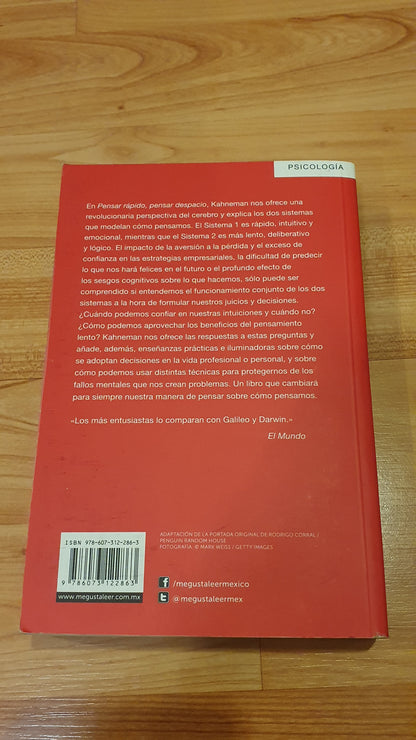 Thinking, Fast and Slow Daniel Kahneman, lightly used, in excellent condition
